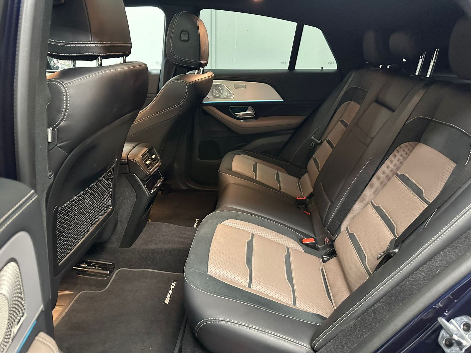 Fahrzeugabbildung Mercedes-Benz GLE 63 S 4MATIC+ *PANORAMA*NIGHT*VMAX*MULITBEAM*