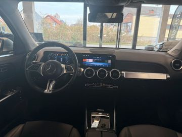 Mercedes GLB 220 - 8