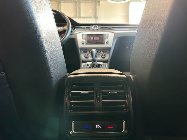 MYAUTOCENTER – Gebraucht- und Jahreswagen mit Werkstattservice in Pfaffenhofen Volkswagen Passat *KEYLESS*MASAGE*360°*ACC*AHK*3-ZONEN*LED*
