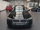 BMW 530d Touring Aut. 8-fach 1.Hand - mit Diesel-Antrieb: Vollleder, mit Navigationssystem, Kombi