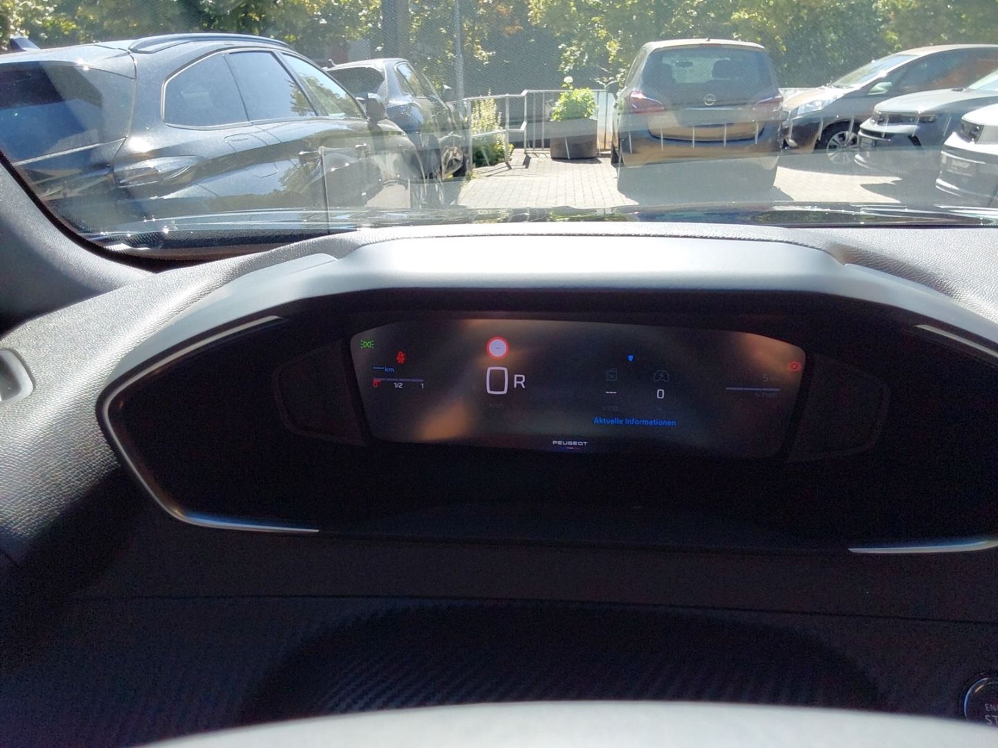 Peugeot 2008 - Bild 25