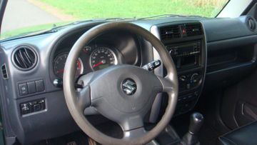 Suzuki Jimny - 11