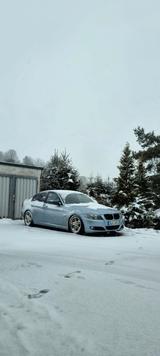 BMW 318i - - BMW 318 aus 2008: 318i