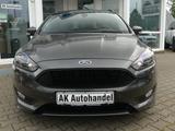 Ford Focus ST-Line Apple Carplay Bi-Xenon PDC Sitzhei - Ford Focus mit Benzin-Antrieb: Kombi, Automatik