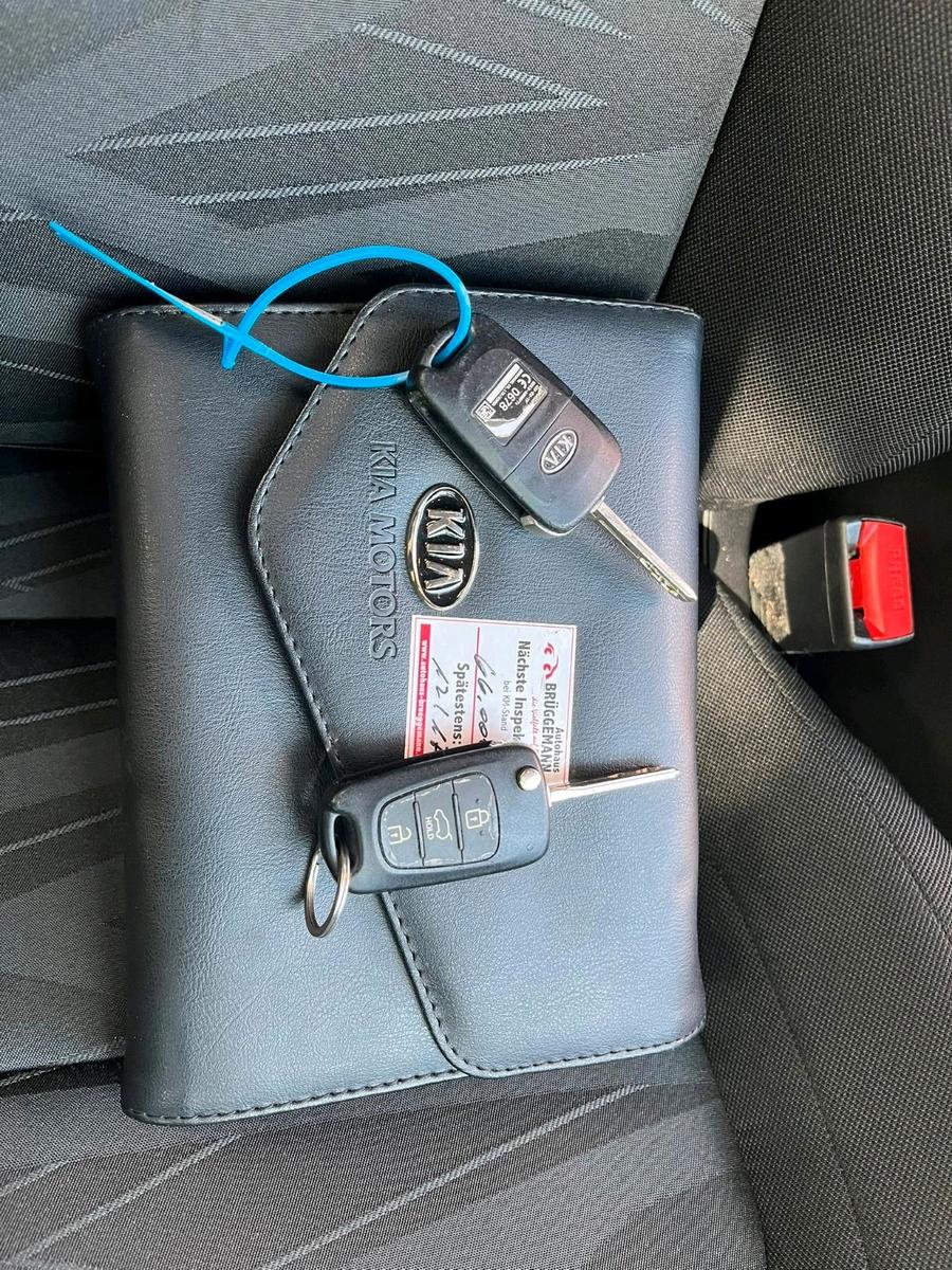 Kia  2013 — photo 14