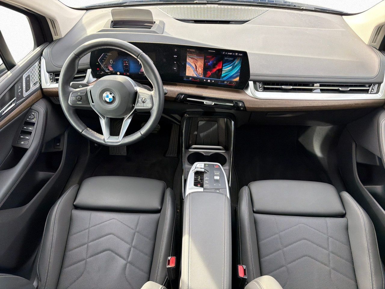 BMW 223 Active Tourer - Bild 16