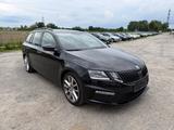 Skoda Octavia Combi 2.0 TDI RS I Ambiente I Navi - Skoda Octavia: Ambiente