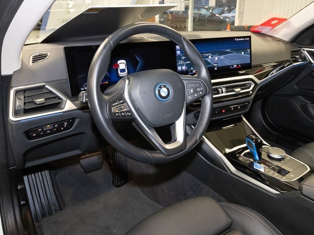 BMW i4 - Bild 6