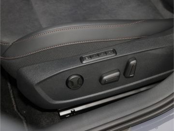 Cupra Formentor VZ 2.0 TSI 4Drive DSG Matrix Pano AHK 