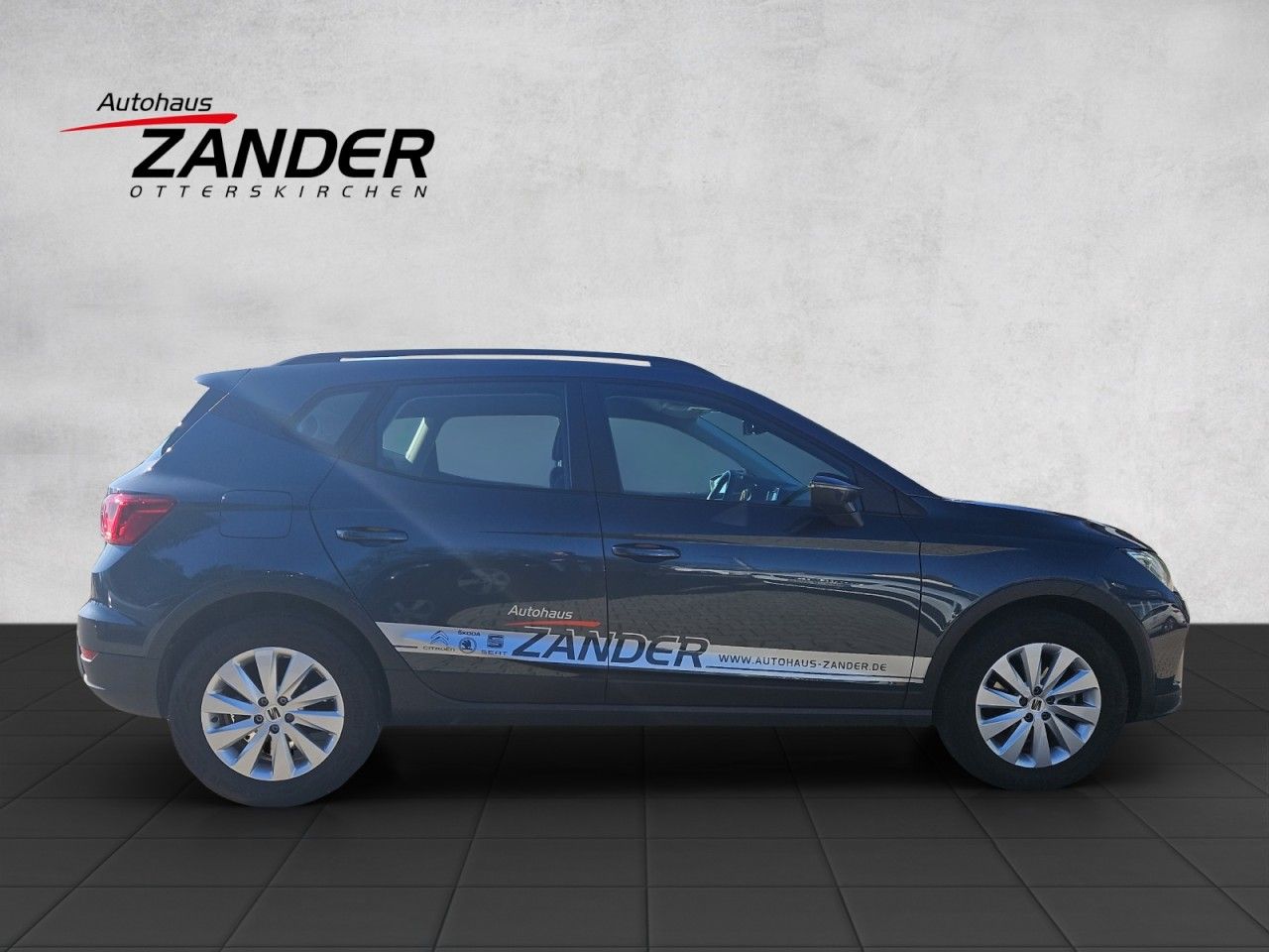 Fahrzeugabbildung SEAT Arona Style DSG LED/SHZ/PDC/KLIMAAUTOMATIK