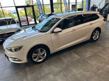 MYAUTOCENTER – Gebraucht- und Jahreswagen mit Werkstattservice in Pfaffenhofen Opel Insignia *KEYLESS*TEM*AHK*LKHZ*NAV*KLIMAAUTOM*