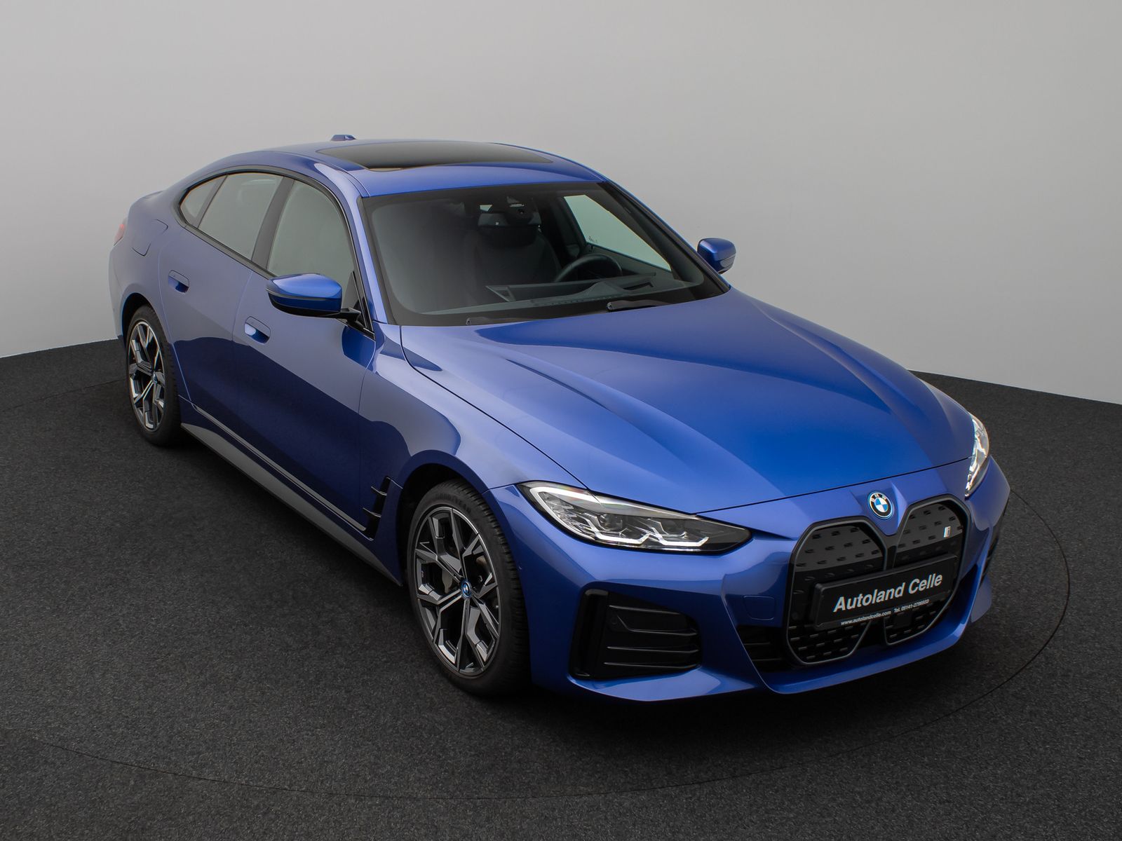 Fahrzeugabbildung BMW i4 eD40 M Sport Gran Coupè Kamera Glasdach HUD