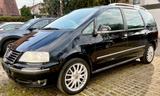 Volkswagen Sharan 2.0TDI 140PS Navi Klima PDC AHK 7-Sitze - gebrauchte VW Sharan aus dem Jahr 2006