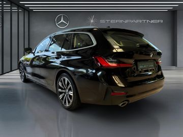 BMW 330 - 8