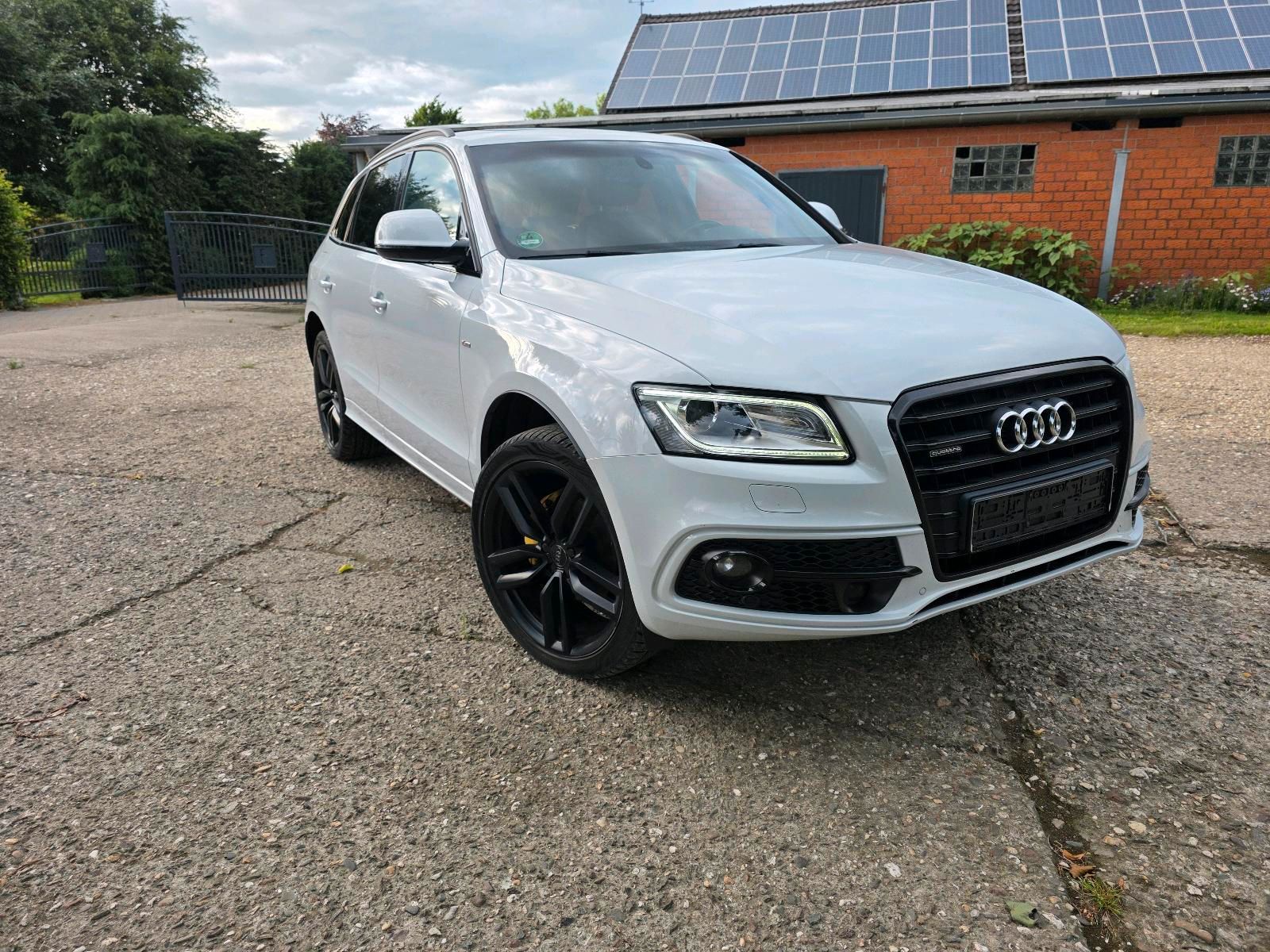 AUDI Audi Q5 2.0 TDI Quattro S line