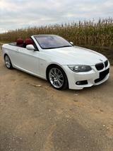 BMW 335i E93 Cabrio DKG M Sport - BMW 335 aus 2011: 335d