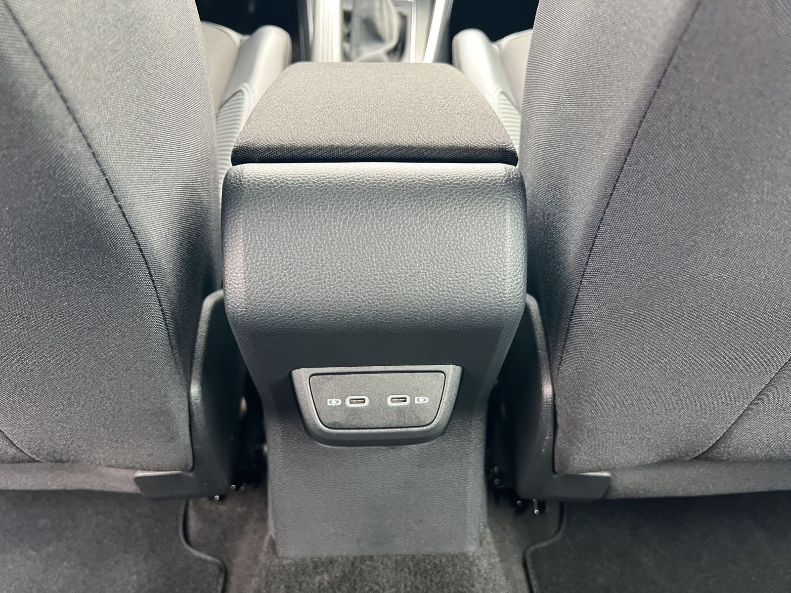 Taigo Style 1.0 TSI DSG AHK*Navi*Kamera*ACC