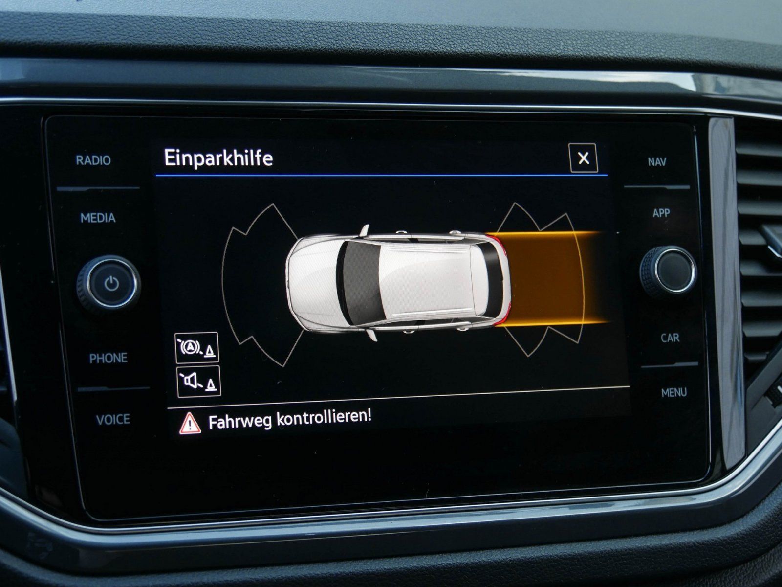 Volkswagen T-Roc - Bild 11