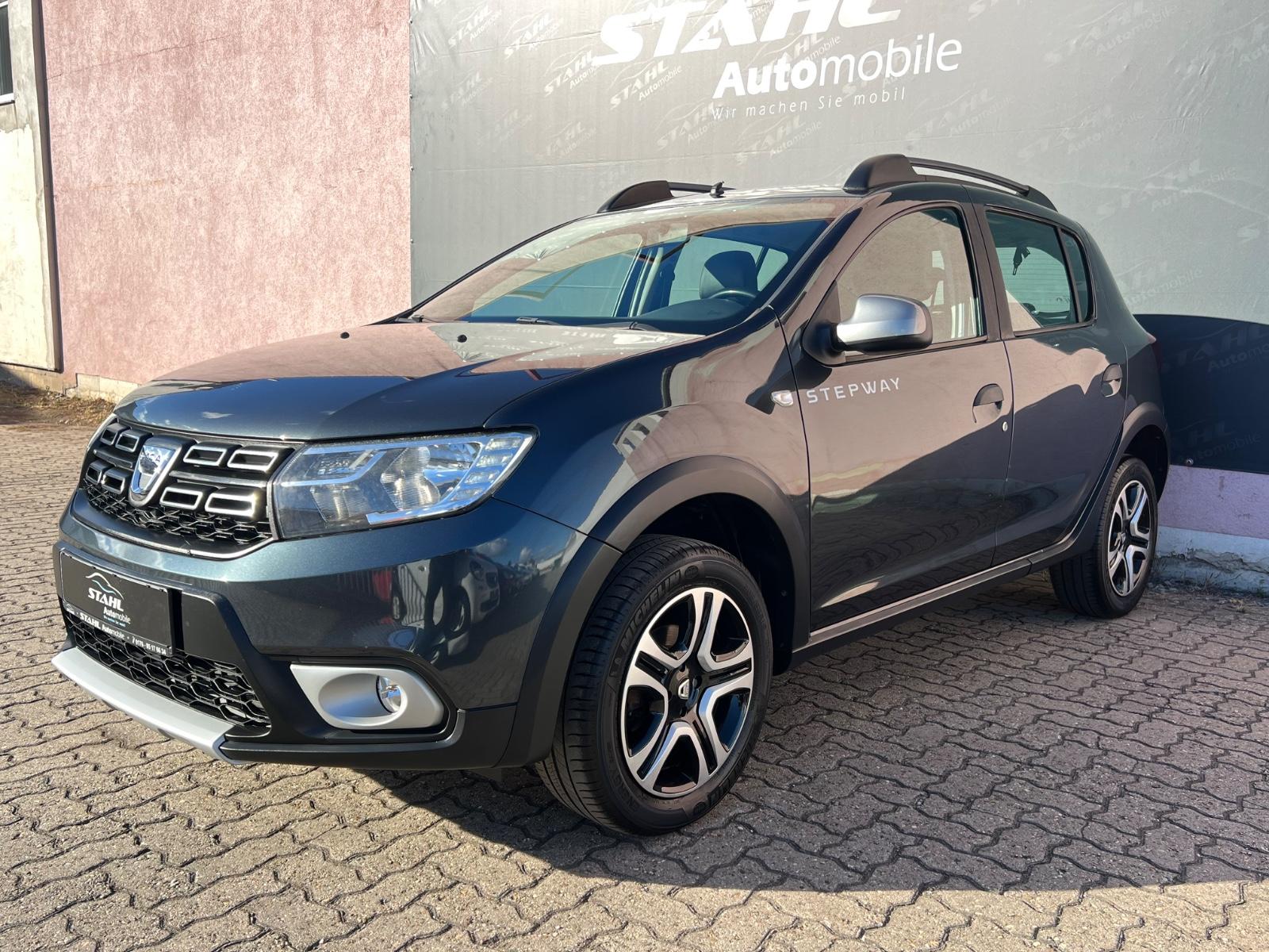 Dacia Sandero Stepway Celebration LED PDC Navi Tempomat Top!