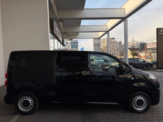 Fahrzeugabbildung Opel Vivaro Kombi 145PS 8-Sitzer/Kamera/Navi!
