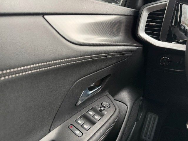 Fahrzeugabbildung Opel Mokka-e Ultimate 156PS Long Range 54kWh!