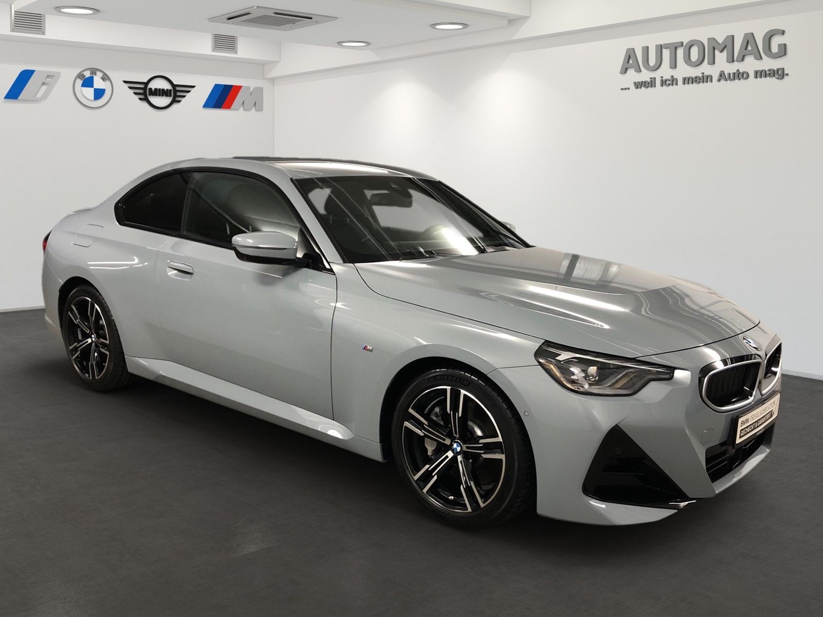 BMW 230 - Bild 2