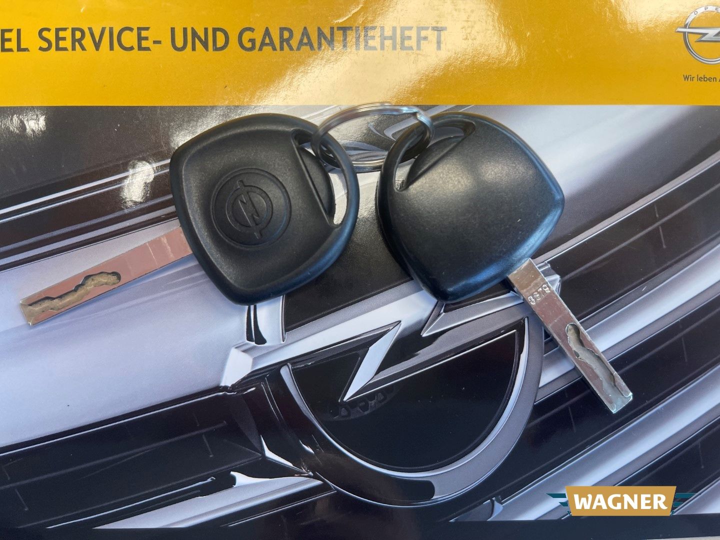 Fahrzeugabbildung Opel Corsa D Selection 1.2 TÜV NEU Steuerkette NEU