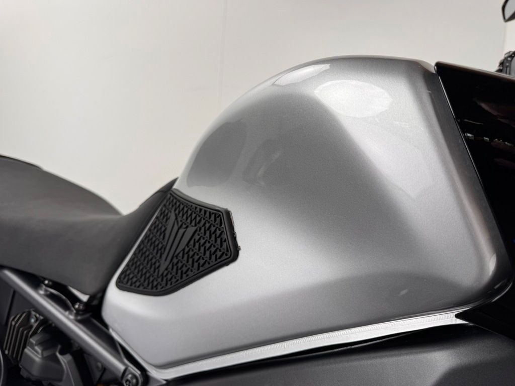 Fahrzeugabbildung Yamaha MT-09 SP *TOP-ZUSTAND *AKRAPOVIC