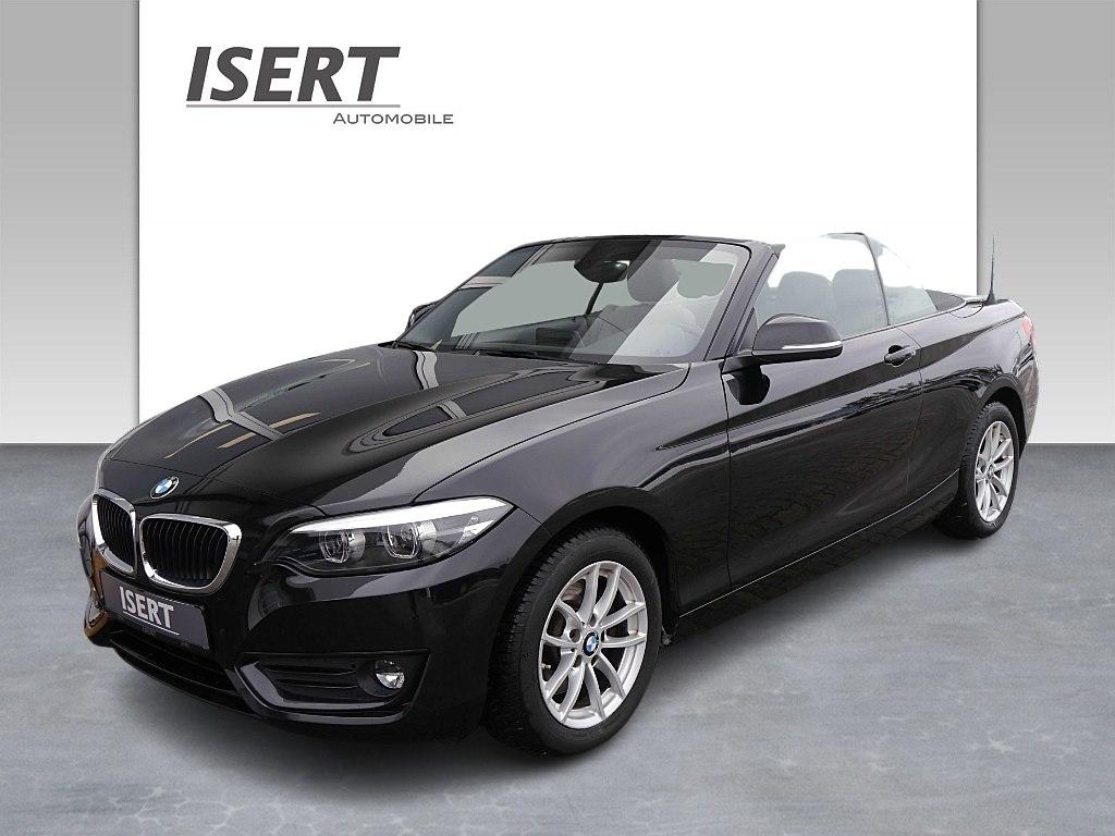 BMW 220i A. +SPORTSITZ+NAVI+LENKRADHZ+PDC+SHZ+