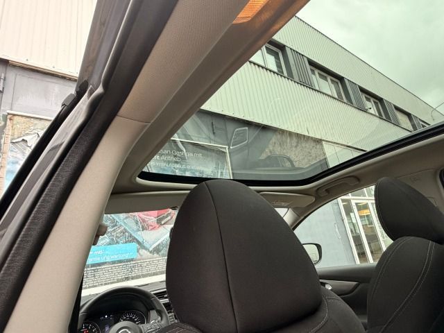 Fahrzeugabbildung Nissan Qashqai 1.3 DIG-T N-Connecta PGD+WP*18`+AHK