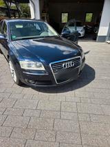 Audi A8 D3 4,2l TDI - Audi A8 aus 2005: 4.2