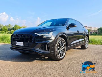 Audi Q8 - 1
