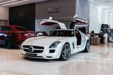 Mercedes-Benz Coupé / Bang&Olufsen for AMG / Mystic Bright / A - Mercedes-Benz SLS AMG mit Benzin-Antrieb: Coupe