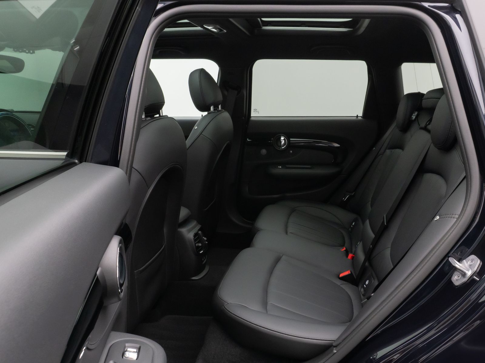 Fahrzeugabbildung MINI Cooper S Clubman H/K Panoram DAB HUD Kamera Voll