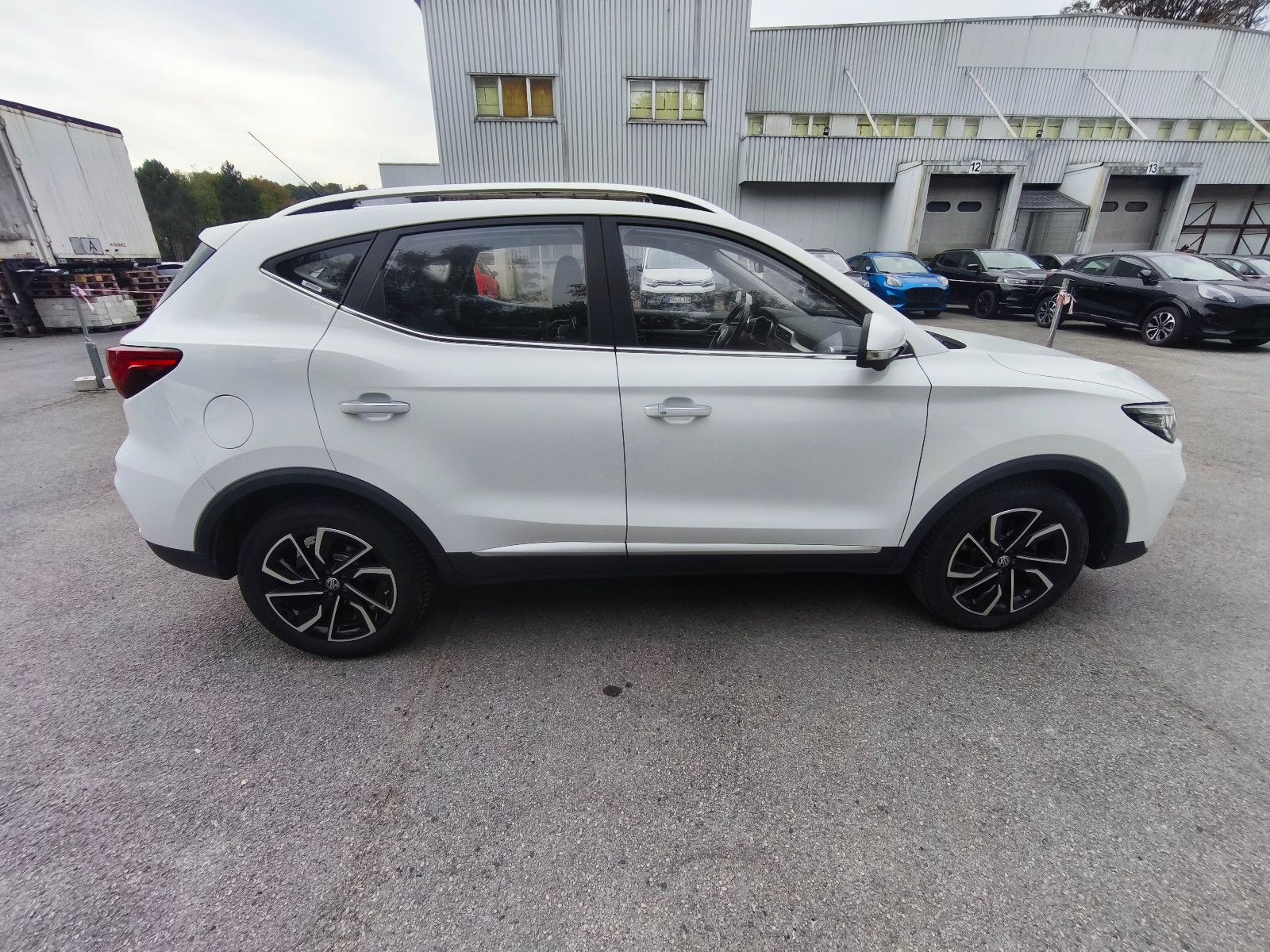 MG ZS