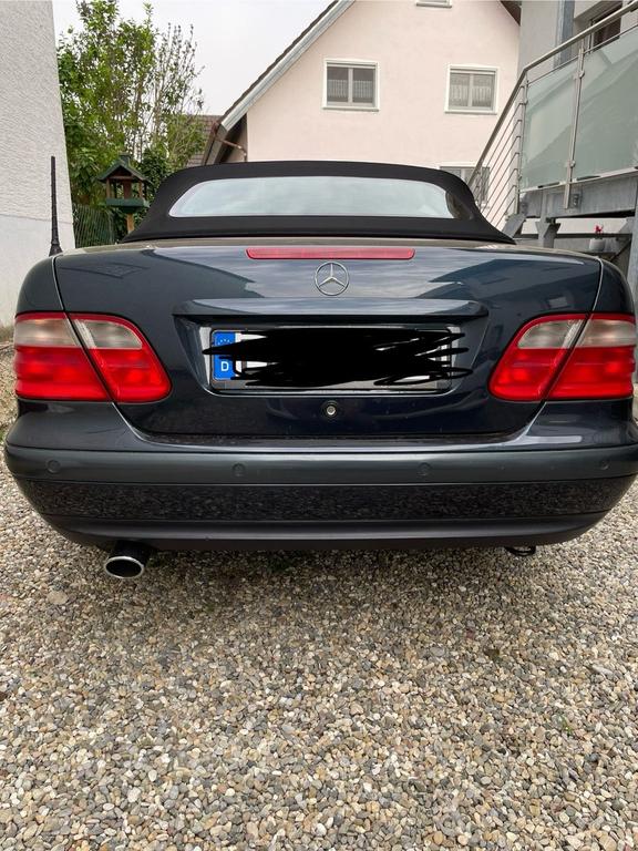 Mercedes-Benz CLK 320
