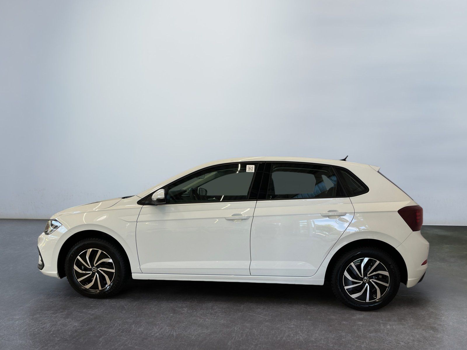 Volkswagen Polo VI Life 1.0TSI DSG Rückfahrkamera AppConnec imagem 3