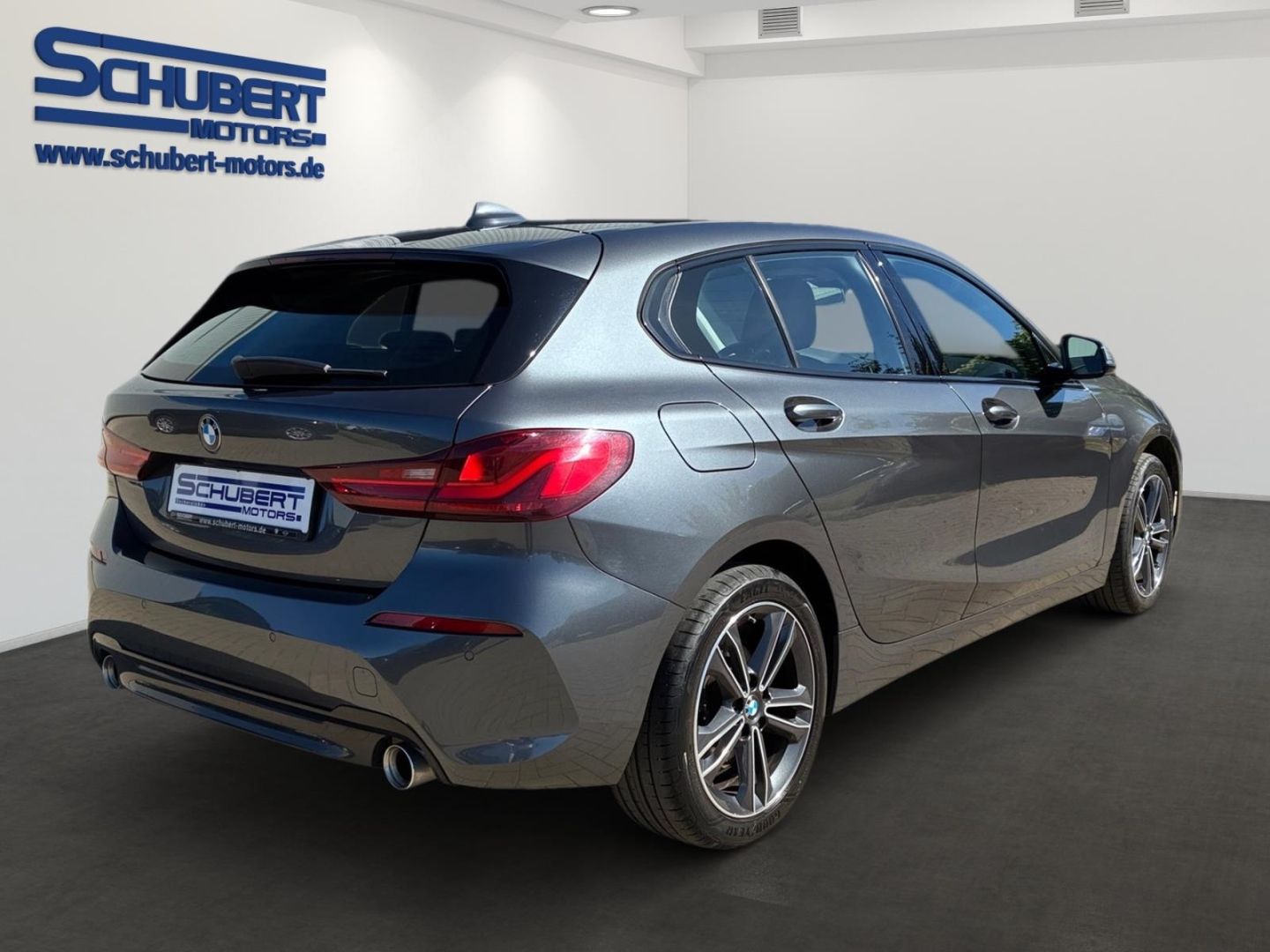BMW 118 d Sport Line PDC LED DAB SHZ LIVE COCKPIT PL imagem 3