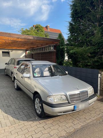 Mercedes-Benz w202 c180 Oldtimer /rostfrei...