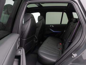 2023 BMW X5 M — миниатюра 25