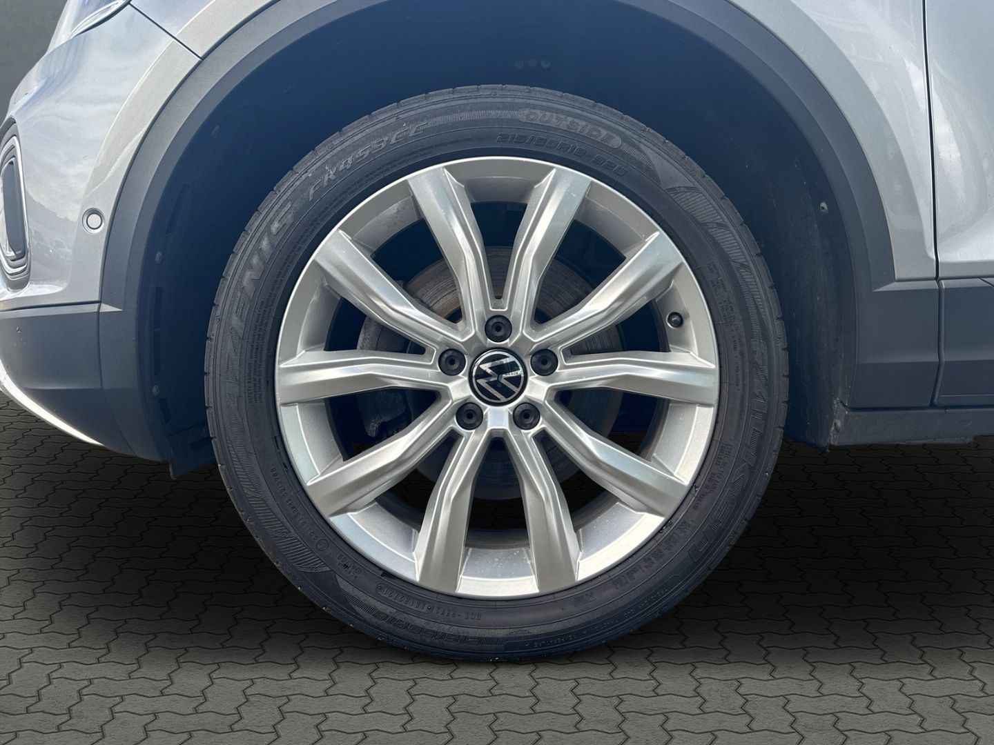 T-Roc 2.0 TDI Life Navi Dig. Cockpit LED ACC Car