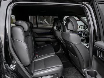 Hyundai Santa Fe 1.6 T-GDI Hybrid 158 kW 4WD Blackline