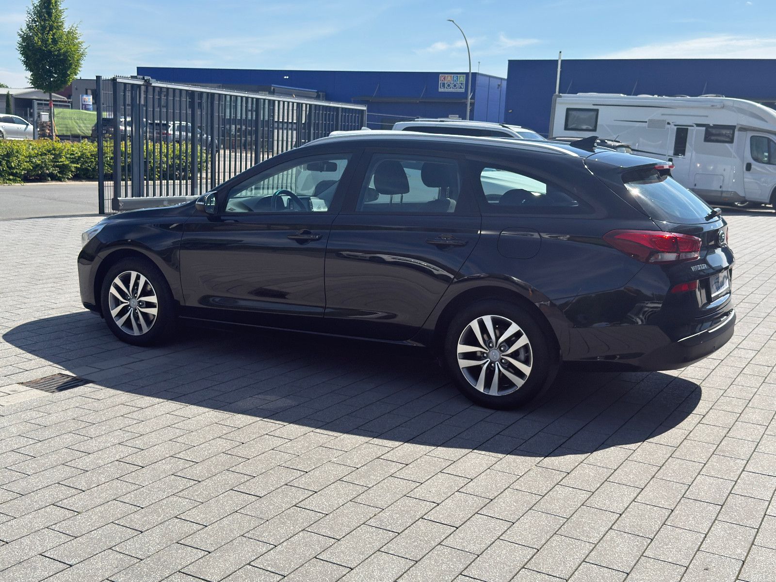 Fahrzeugabbildung Hyundai i30 cw Trend Automatik