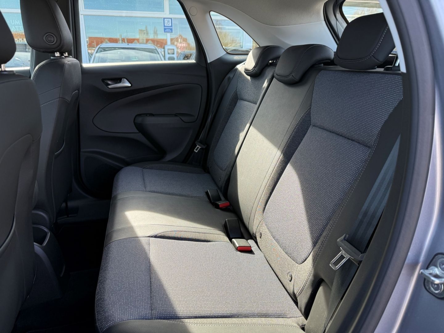 Fahrzeugabbildung Opel Crossland Elegance 1.2 Sitzheizung+Lenkradheizun