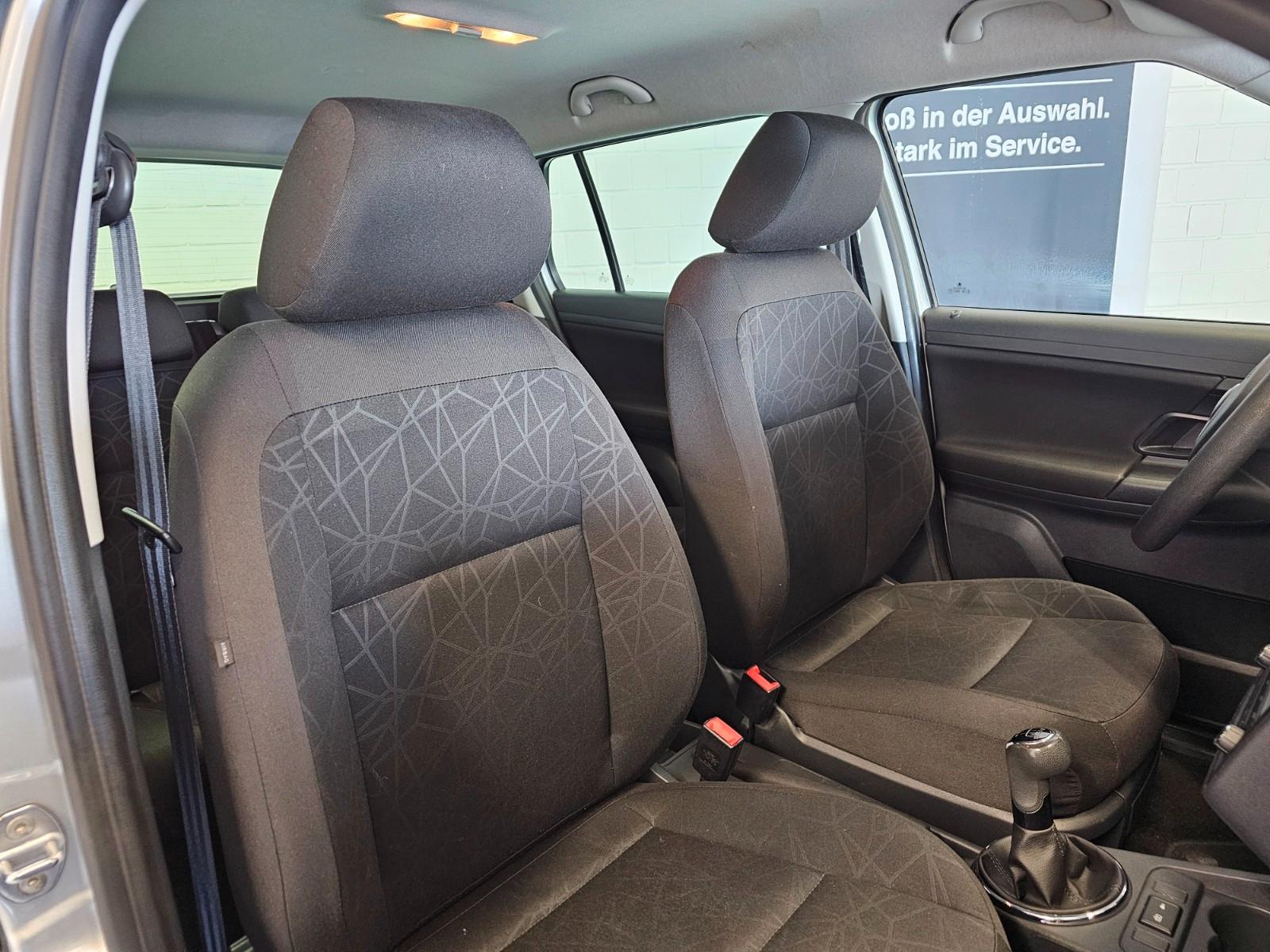 Skoda Fabia 1.2 TSI Combi Family + 8.Reifen/Klima/AHK