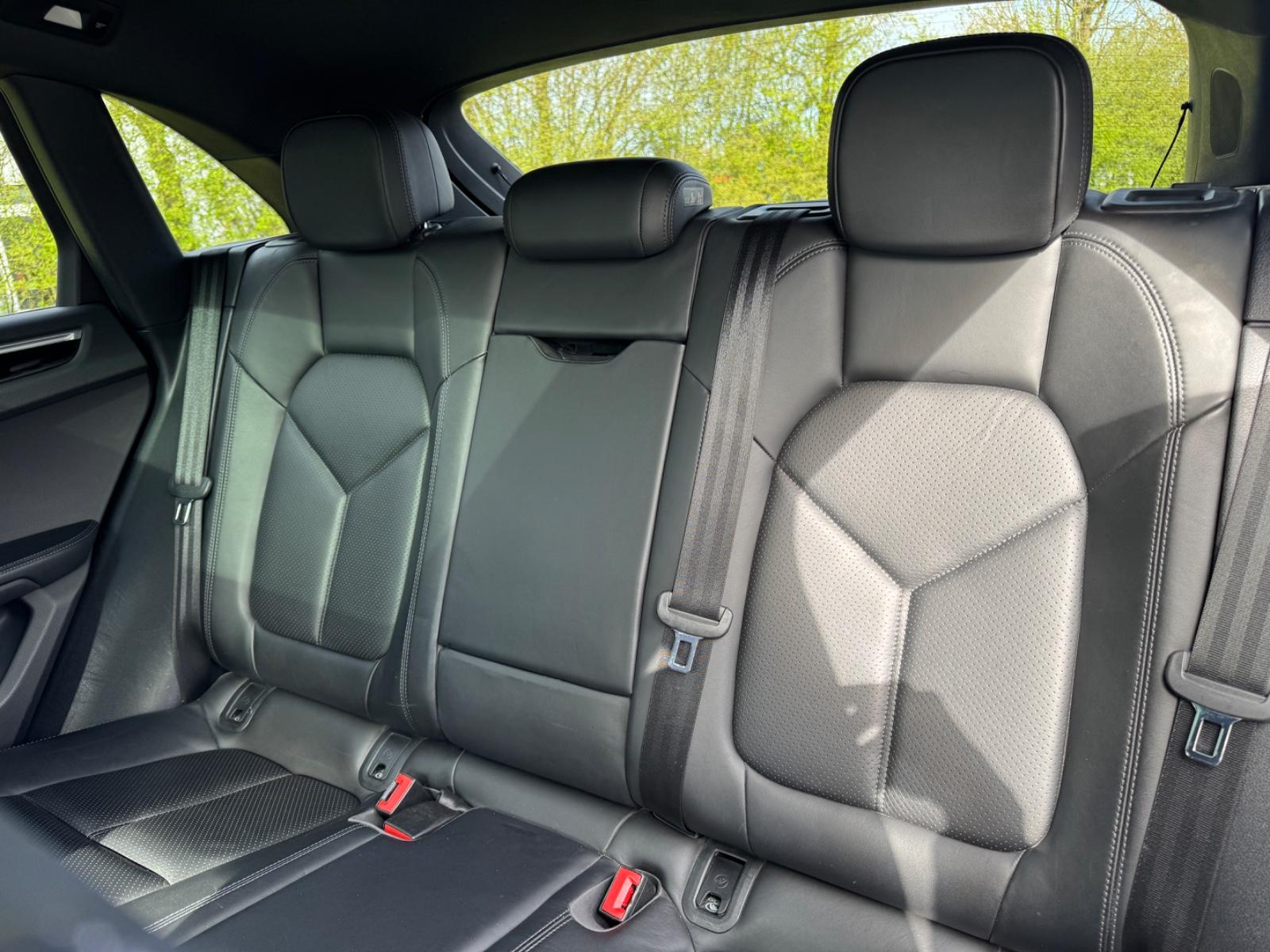 Porsche APPROVED | PANO | BOSE | ABGAS | LEDER | 21"