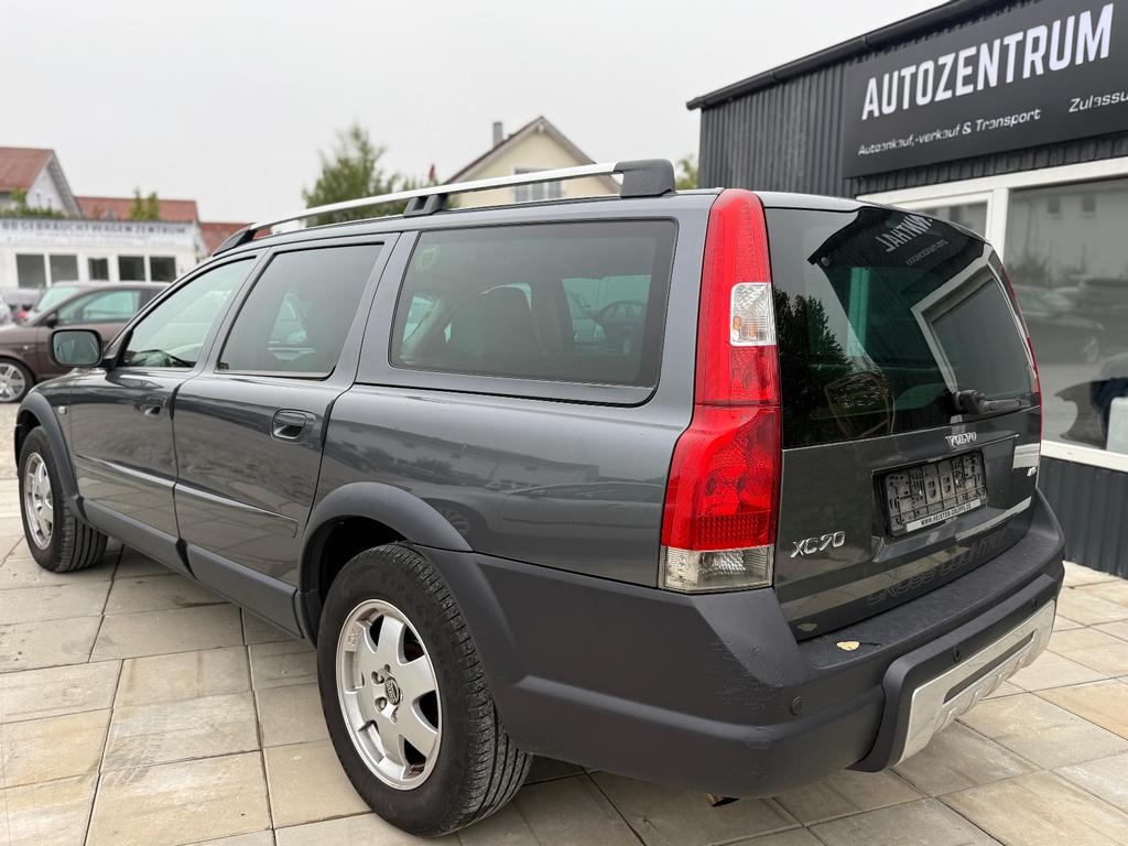 Volvo XC70