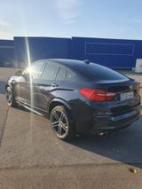 BMW X4 M-Packet 3.0,Vollausstattung(Tip Top)Neue TÜV - BMW X4 M mit Diesel-Antrieb: Automatik