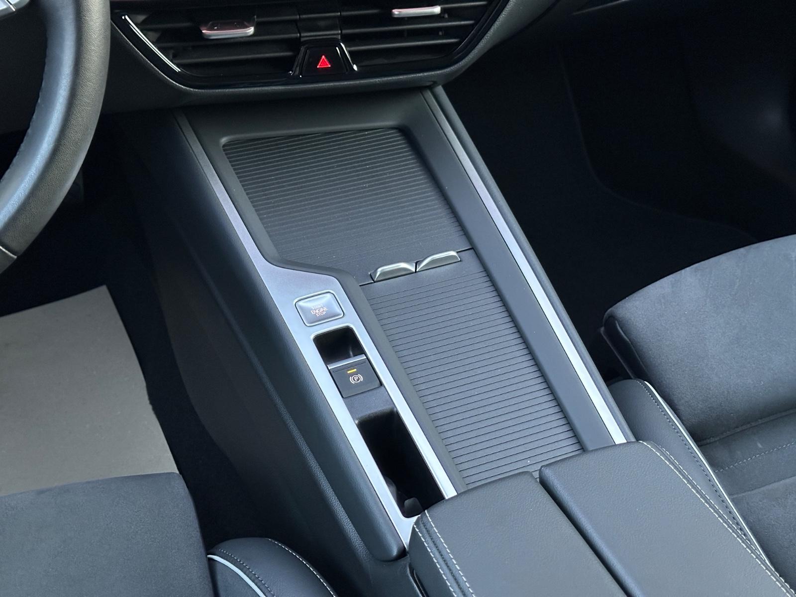 Volkswagen Passat DSG Business AHK/HuD/DCC, миниатюра 24