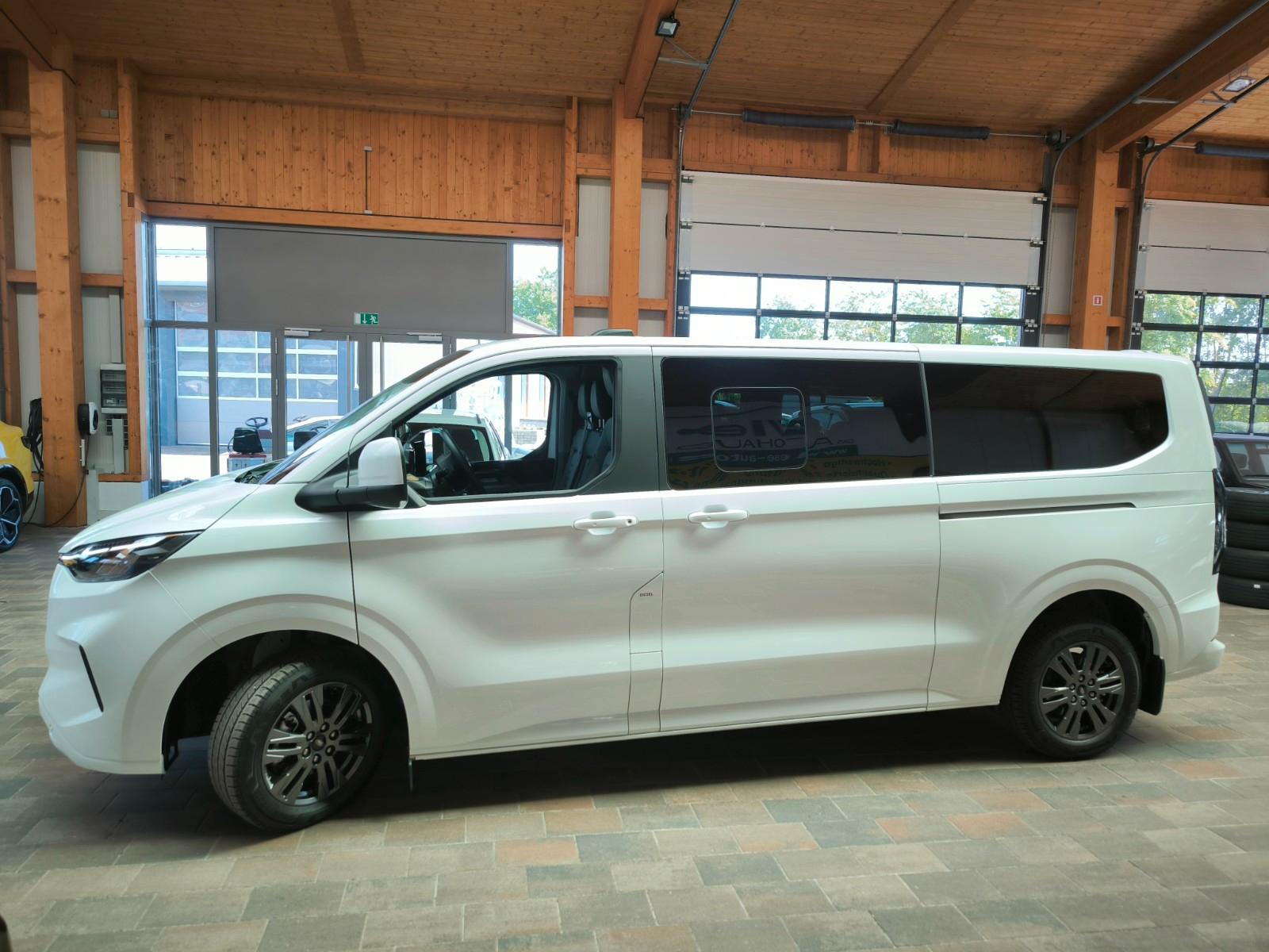 Ford Tourneo Custom Titanium L2,AHK,9Sitze,4JGarant